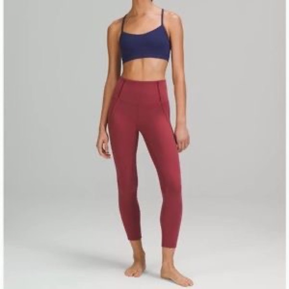 Lululemon Nulu Mesh Panels High-Rise Tight 25" in
Mulled Wine - 12 - Picture 5 of 6